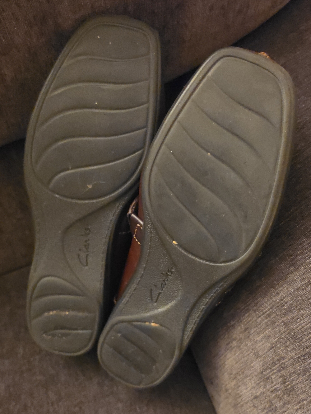 Clarks Brown Leather Mary Jane Flats with Contrast Stitching - Picture 8 of 8